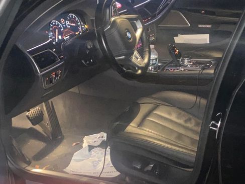 Used 2018 BMW 740i xDrive image 5