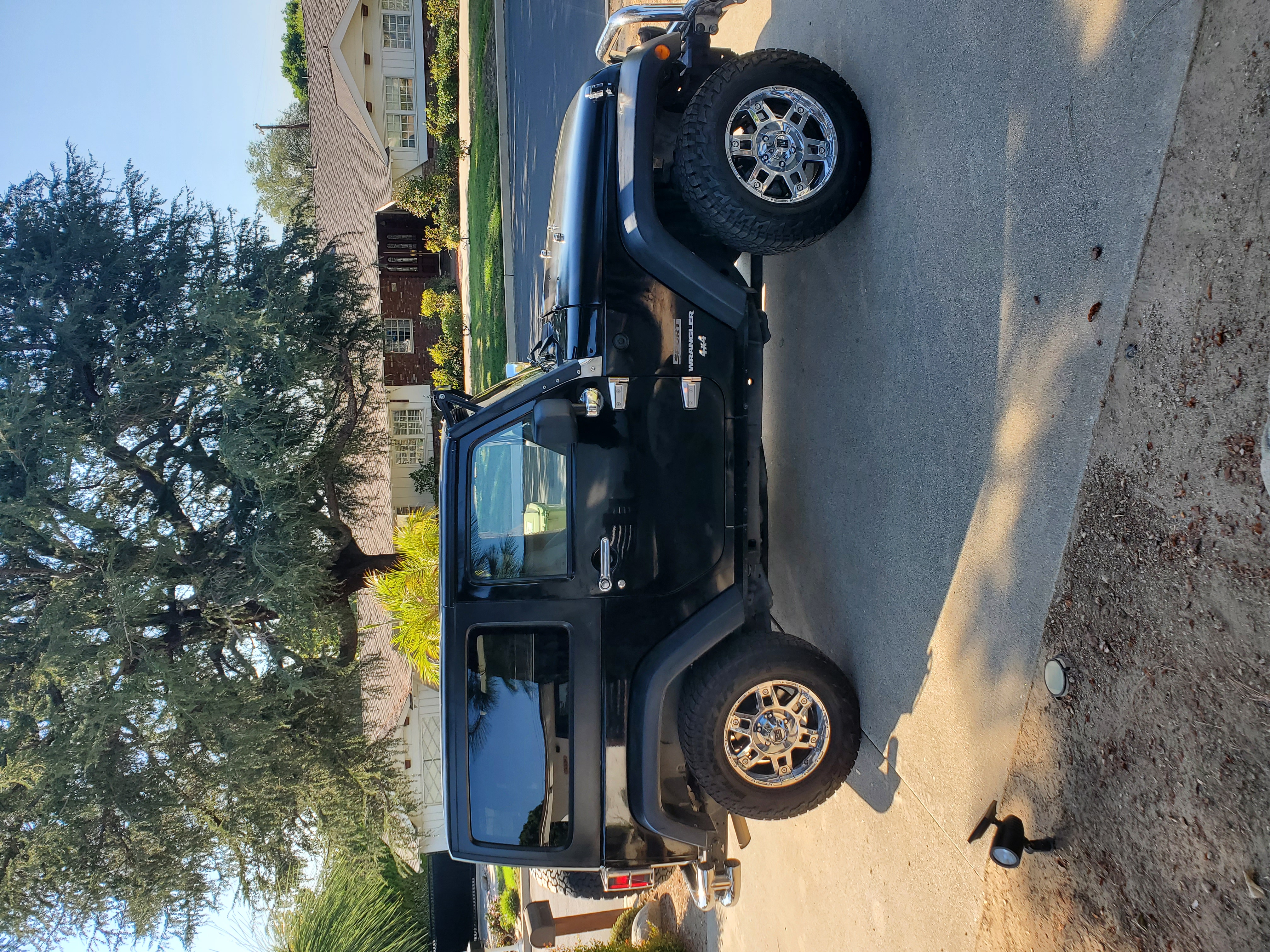 Used 2012 Jeep Wrangler Sport AWD/4WD image 4