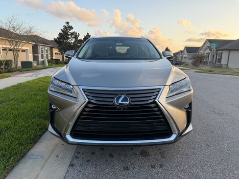 Used 2018 Lexus RX 450h AWD w/ Luxury Package image 6