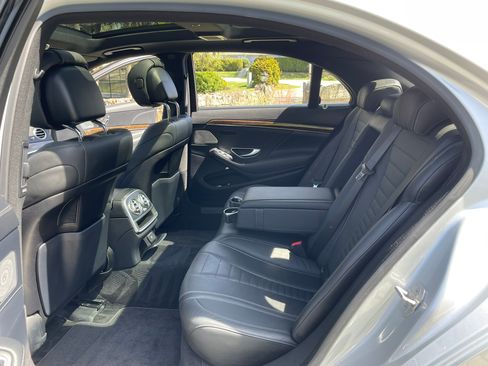 Used 2016 Mercedes-Benz S 550 4MATIC Sedan image 24