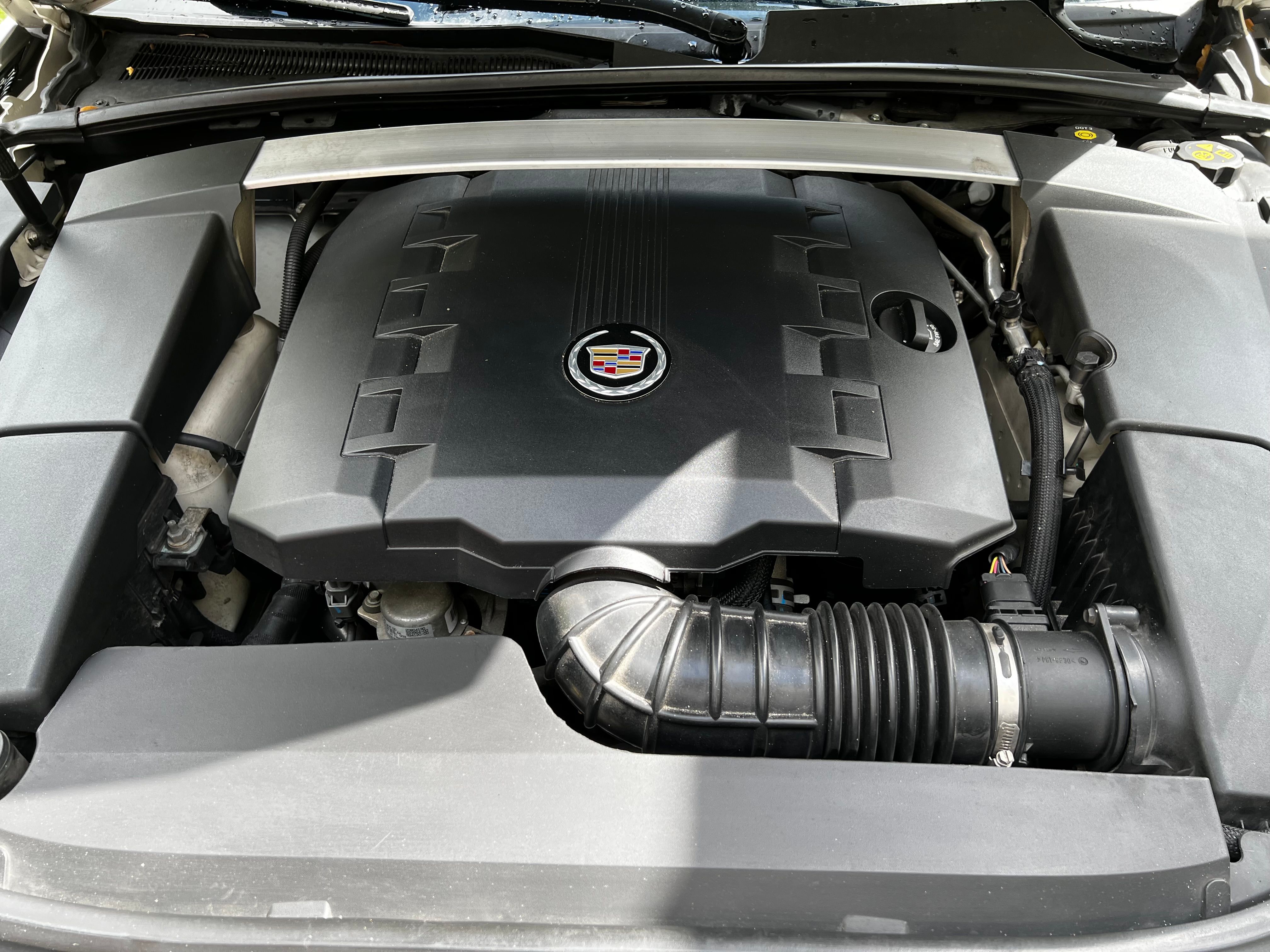 Used 2011 Cadillac CTS Performance RWD image 10