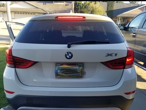 Used 2015 BMW X1 sDrive28i image 1