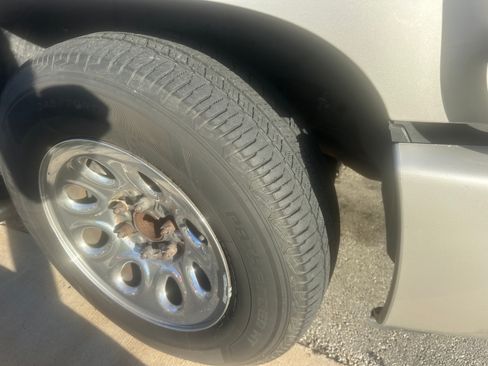 Used 2006 GMC Sierra 1500 SL RWD image 16