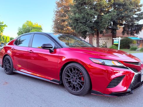 Used 2020 Toyota Camry TRD FWD image 1