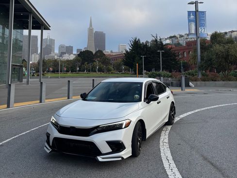 Used 2022 Honda Civic Sport image 1