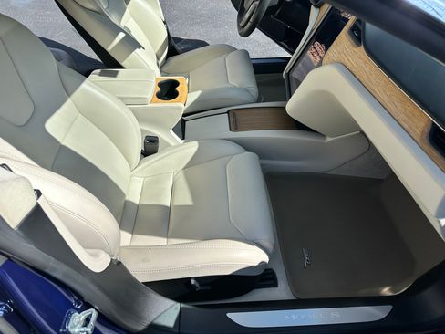 Used 2018 Tesla Model S 100D image 14