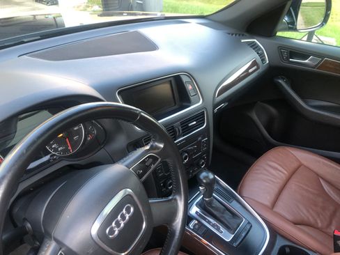 Used 2011 Audi Q5 2.0T Premium AWD/4WD image 12