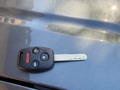 Used 2011 Honda Accord EX-L image 14