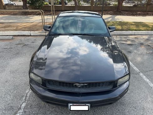 Used 2008 Ford Mustang Coupe RWD image 4