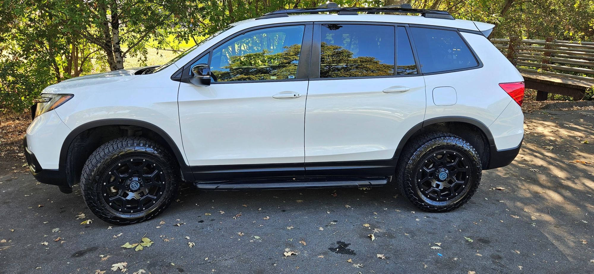 Used 2020 Honda Passport Touring image 1