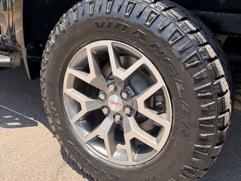 Used 2022 GMC Canyon AT4 w/ Trailering Package AWD/4WD image 20