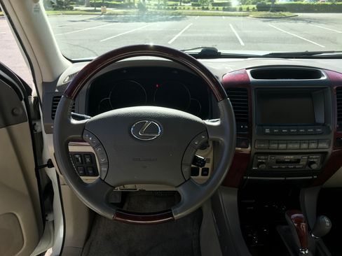 Used 2009 Lexus GX 470 AWD/4WD image 11