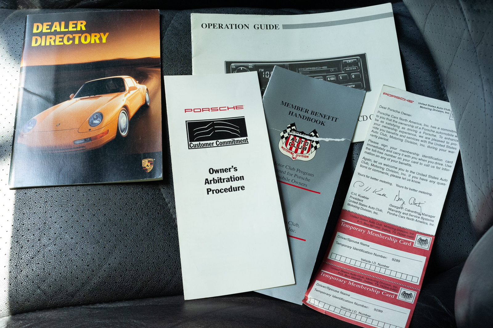 Used 1995 Porsche 968 Cabriolet RWD image 30