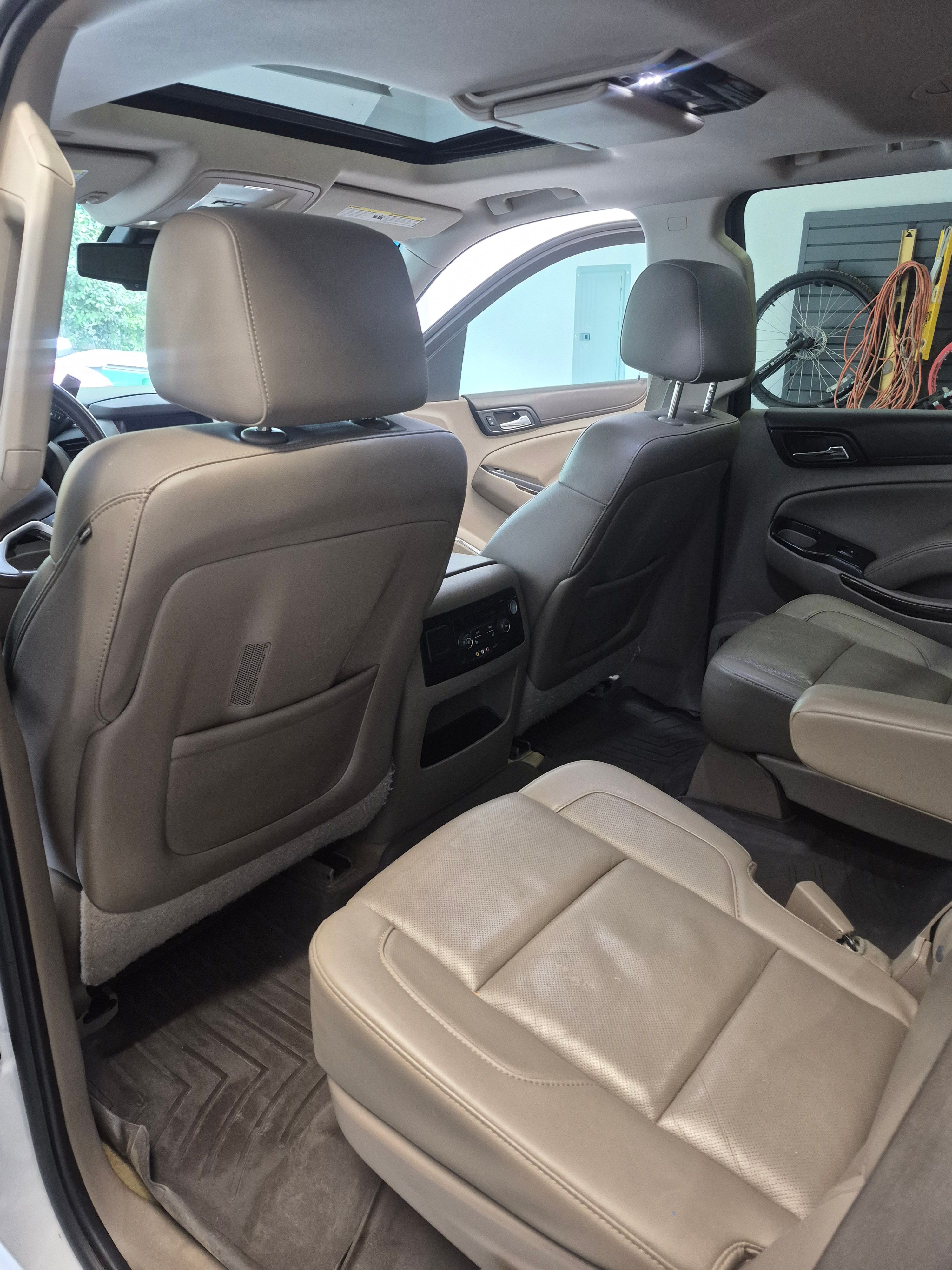 Used 2015 GMC Yukon SLT w/ Open Road Package RWD image 17