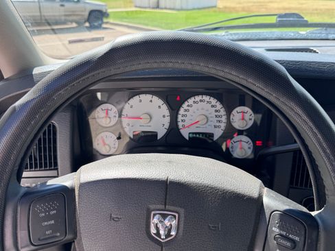 Used 2005 Dodge Ram 1500 Truck SLT AWD/4WD image 13