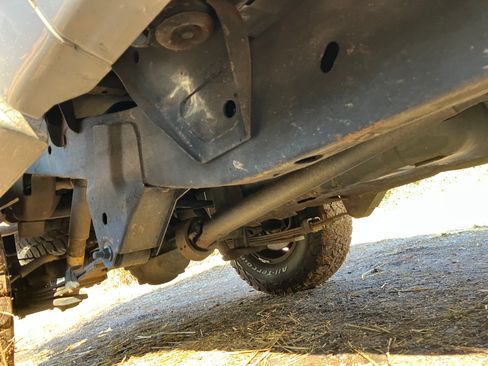 Used 1998 Chevrolet S10 Pickup LS w/ Preferred Equipment Group image 15