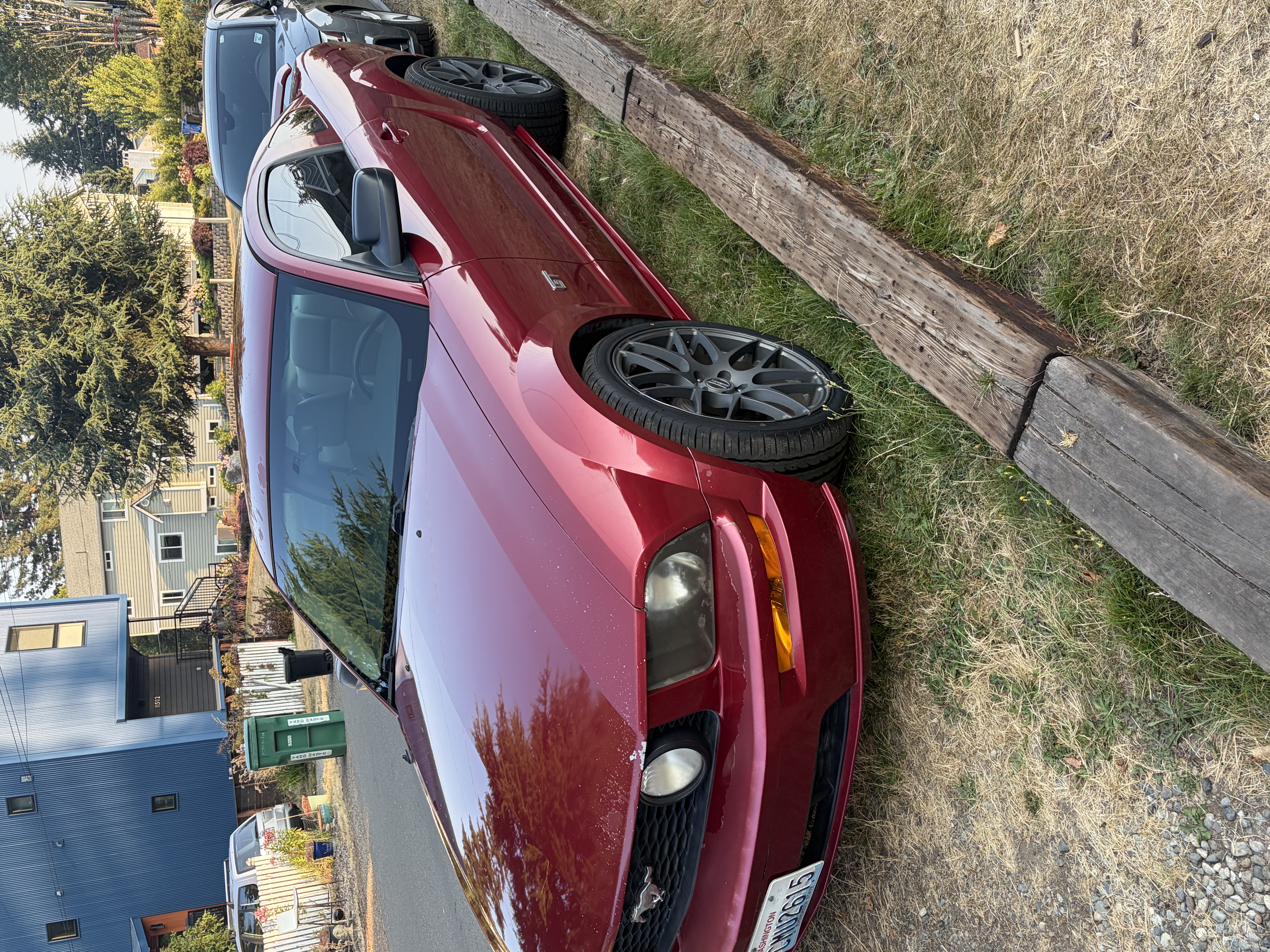 Used 2005 Ford Mustang GT Premium RWD image 1