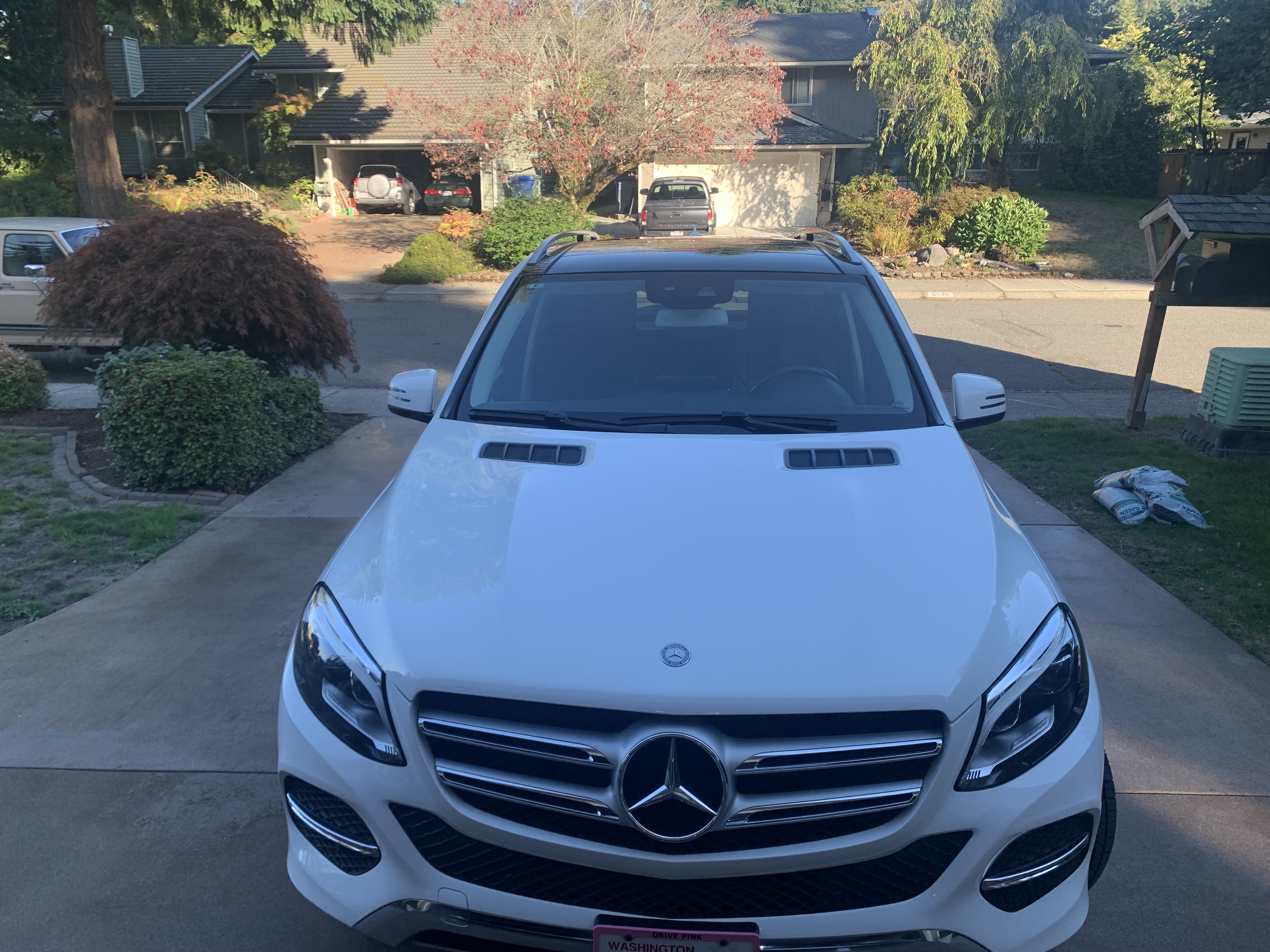 Used 2017 Mercedes-Benz GLE 350 4MATIC image 4