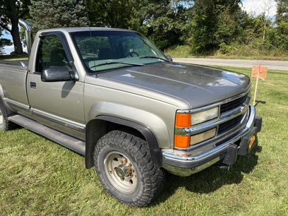Used 1998 Chevrolet Silverado 2500 4x4 Regular Cab w/ Preferred Equipment Group 2