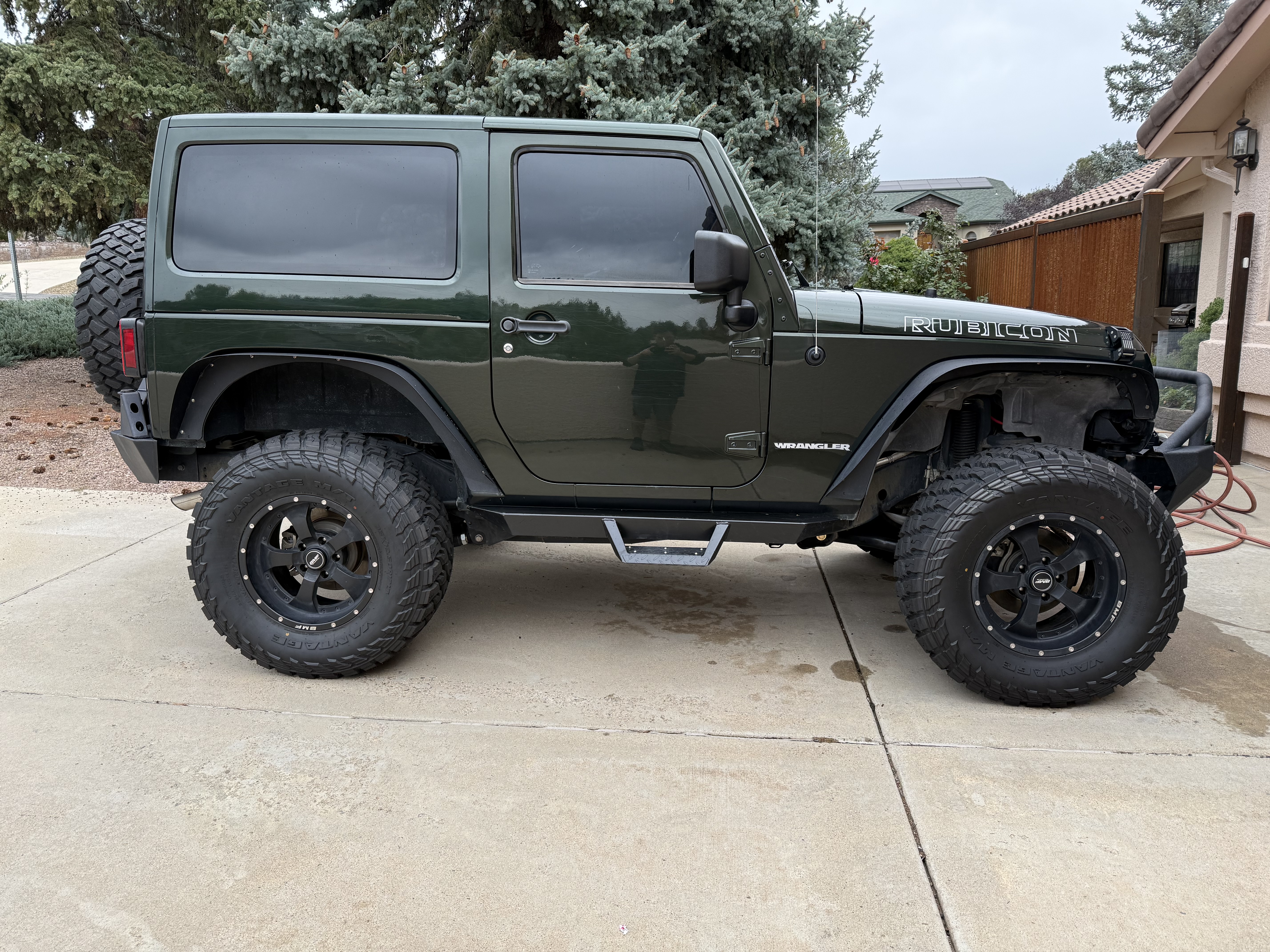 Used 2012 Jeep Wrangler Rubicon w/ PWR Convenience Group AWD/4WD image 5