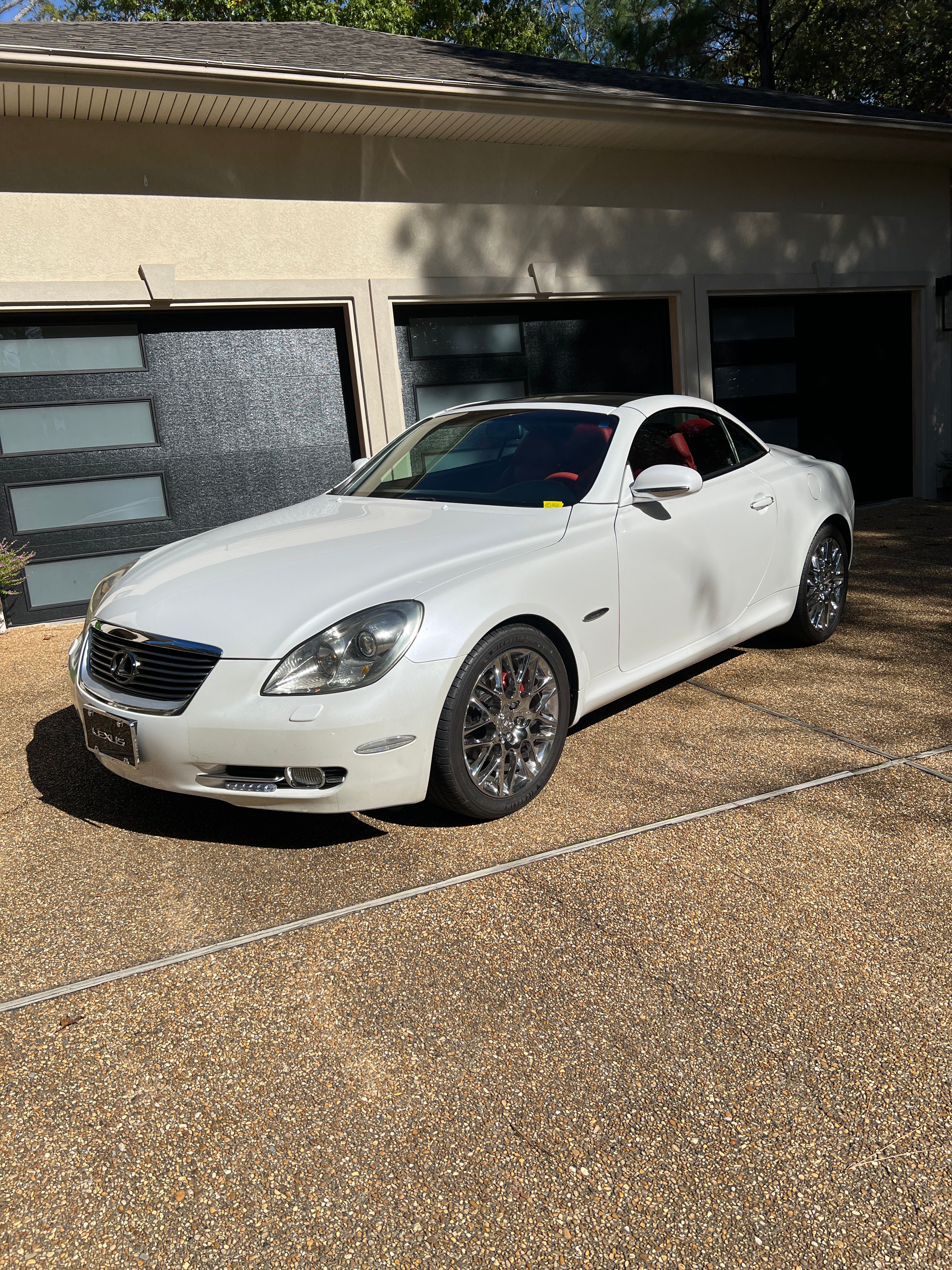 Used 2007 Lexus SC 430 Convertible RWD image 18