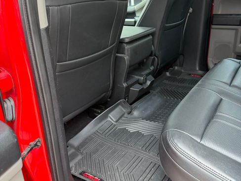 Used 2019 Ford F150 XLT AWD/4WD image 2