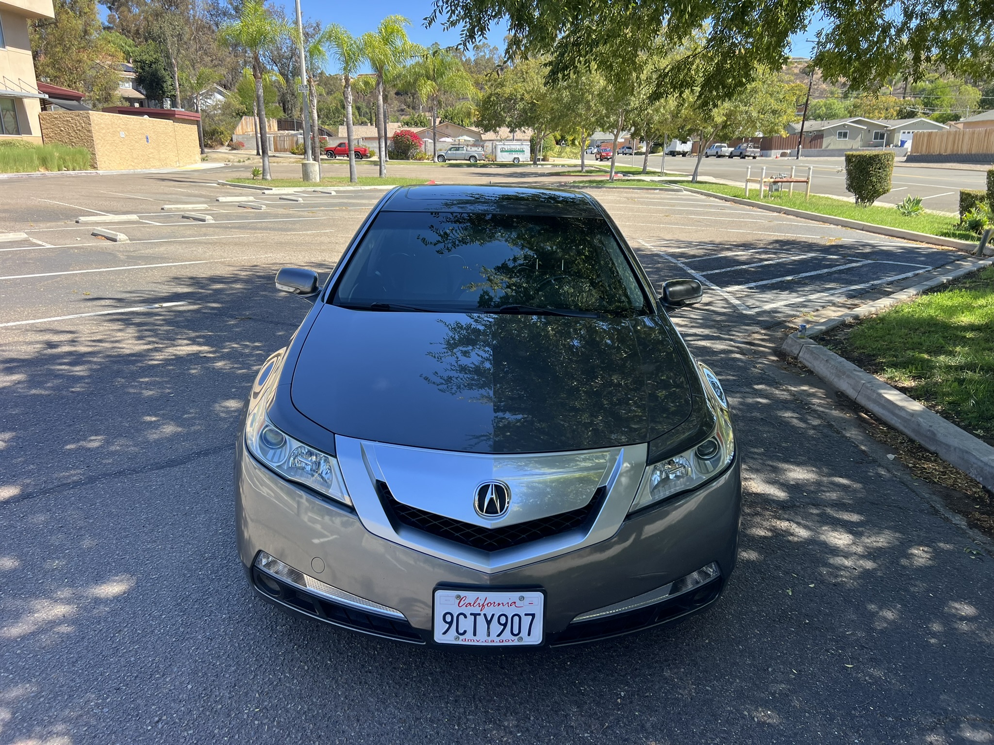 Used 2010 Acura TL w/ Technology Package FWD image 2
