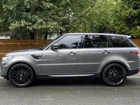 Used 2016 Land Rover Range Rover Sport SE image 1