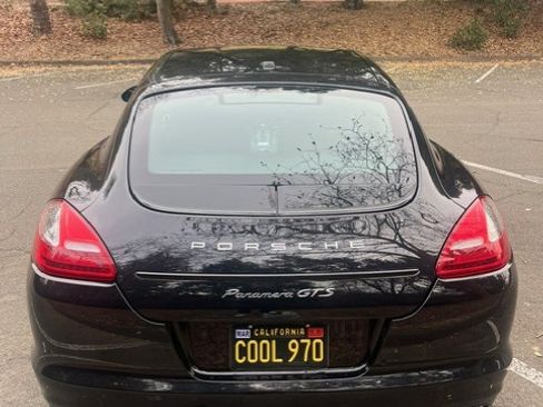 Used 2013 Porsche Panamera GTS image 2