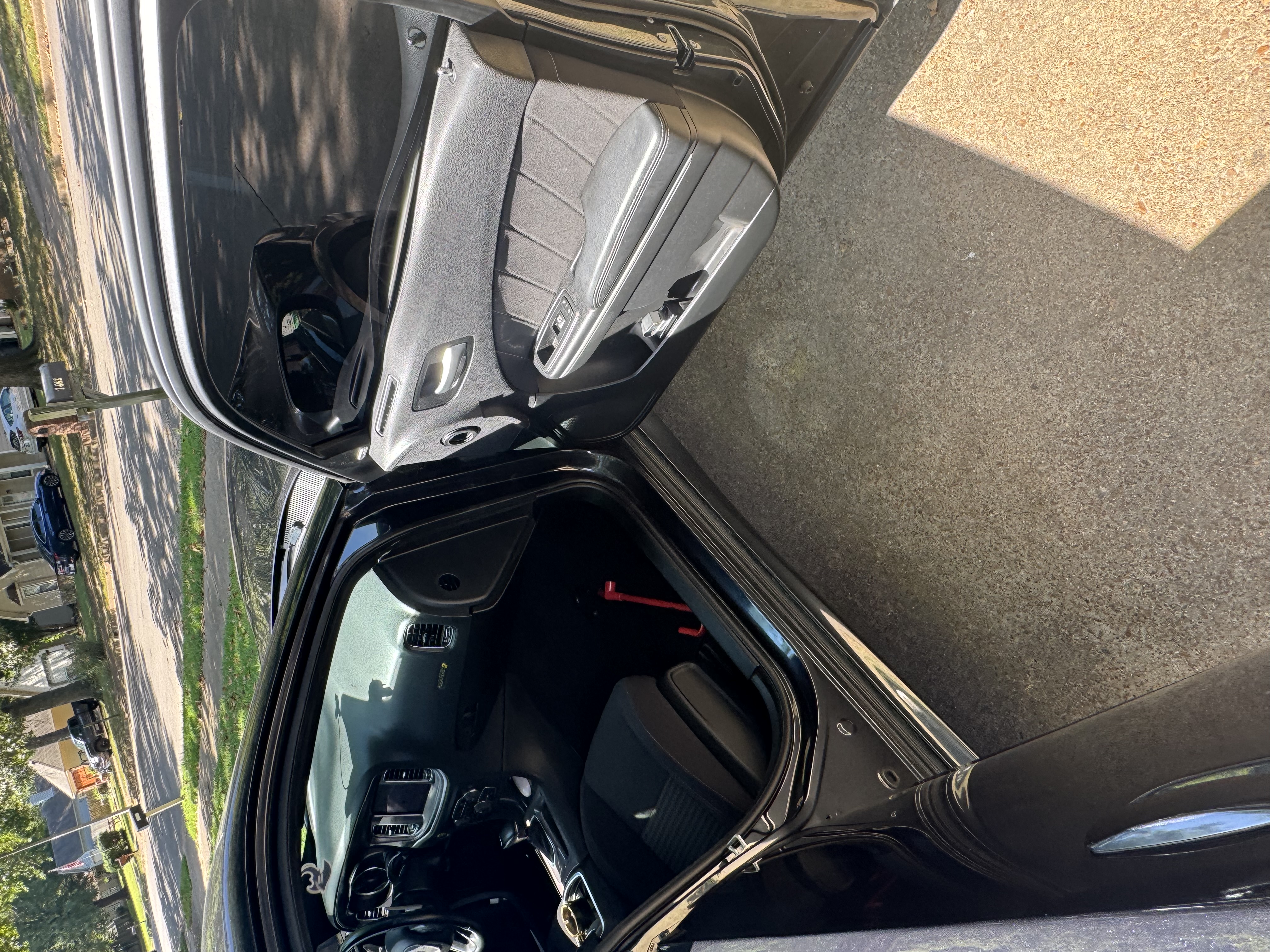 Used 2019 Dodge Charger Scat Pack RWD image 6