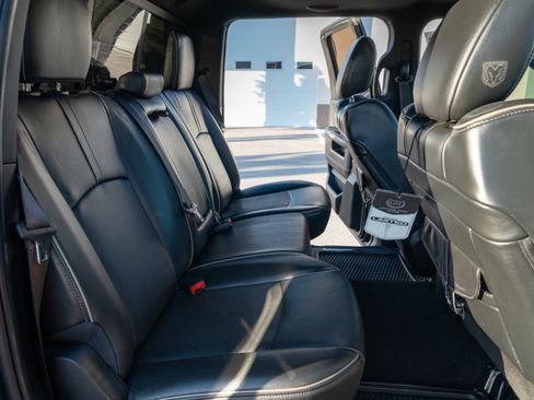 Used 2018 RAM 2500 Limited image 10