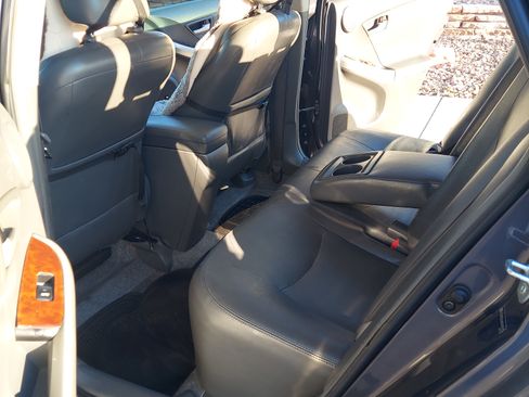 Used 2010 Toyota Prius Five image 10