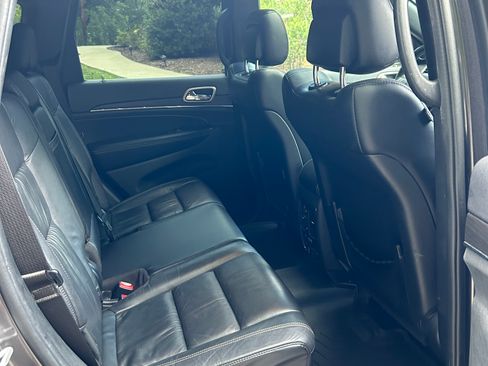 Used 2016 Jeep Grand Cherokee Limited RWD image 22