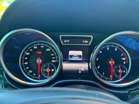 Used 2017 Mercedes-Benz GLS 550 4MATIC image 19