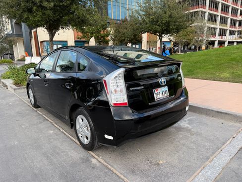 Used 2010 Toyota Prius Two image 6