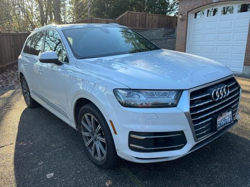 Used 2018 Audi Q7 3.0T Premium Plus image 8