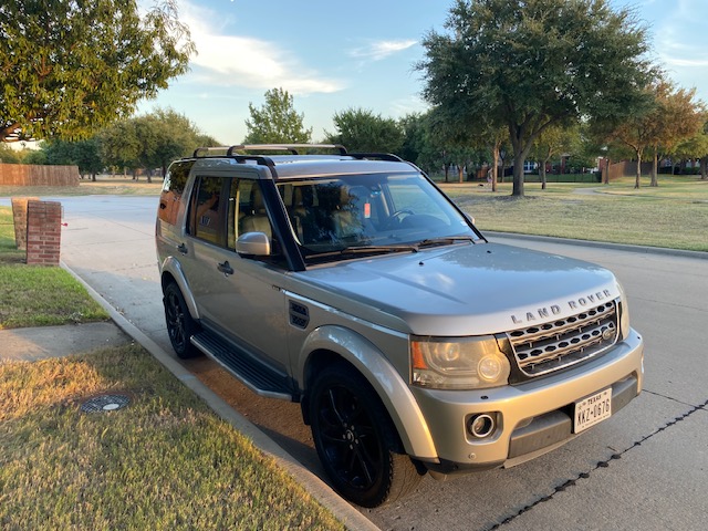 Used 2016 Land Rover LR4 HSE Silver Edition AWD/4WD image 5