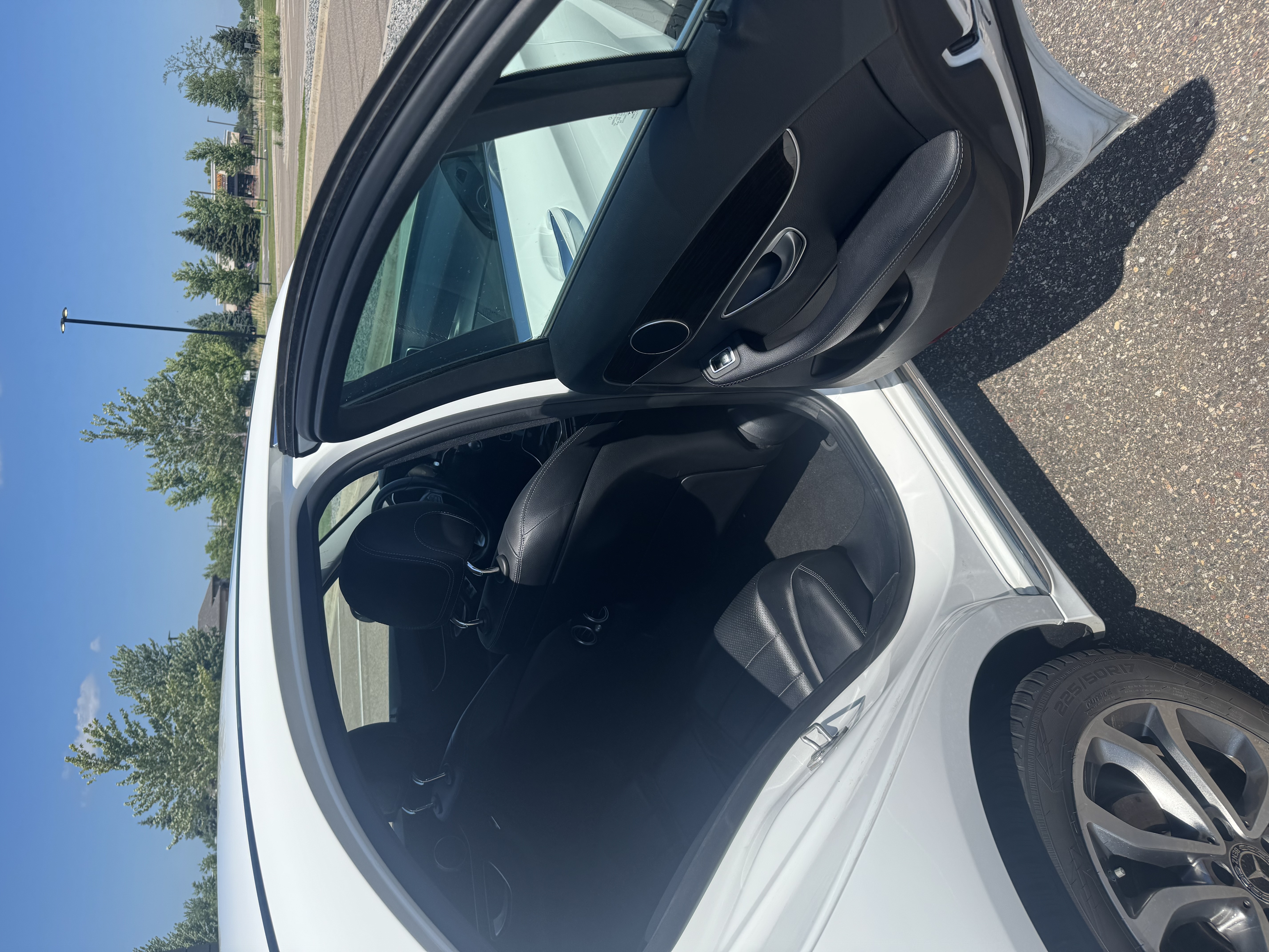 Used 2018 Mercedes-Benz C 300 4MATIC Sedan image 14