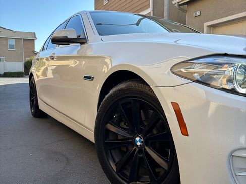 Used 2014 BMW 528i Sedan RWD image 2