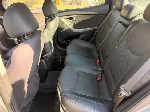 Used 2014 Hyundai Elantra Limited FWD image 1