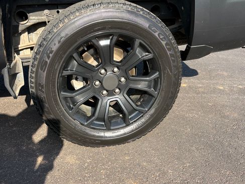 Used 2018 Chevrolet Silverado 1500 LT image 6