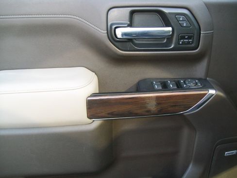 Used 2020 GMC Sierra 1500 SLT w/ SLT Premium Plus Package image 10