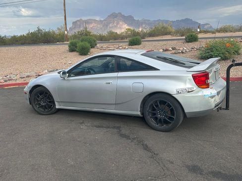 Used 2000 Toyota Celica GT FWD image 1