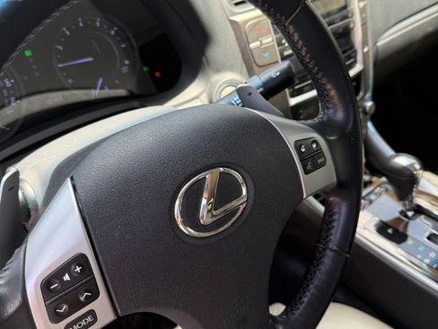 Used 2012 Lexus IS 250C w/ Luxury Pkg RWD image 5