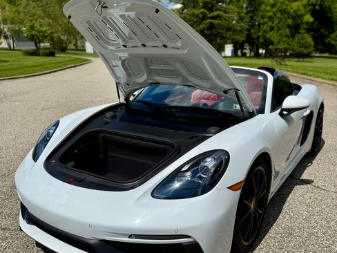 Used 2019 Porsche 718 Boxster GTS RWD image 26