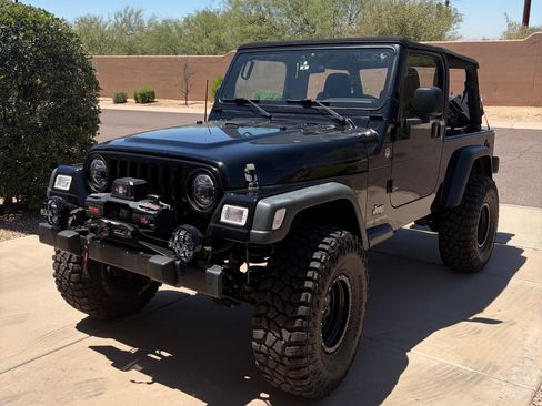 Used 2006 Jeep Wrangler Unlimited AWD/4WD image 4