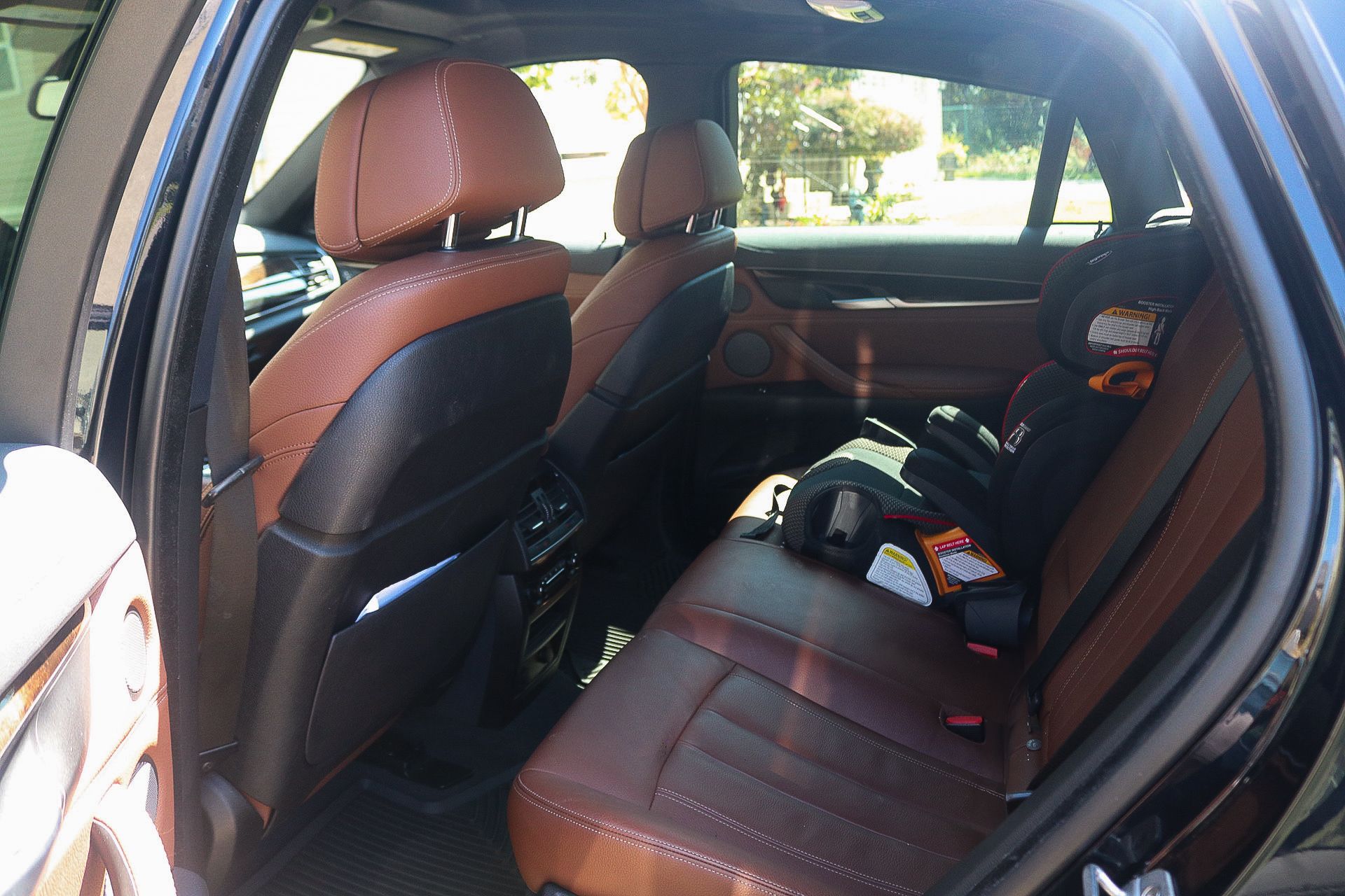 Used 2018 BMW X6 xDrive35i w/ M Sport Package AWD/4WD image 17