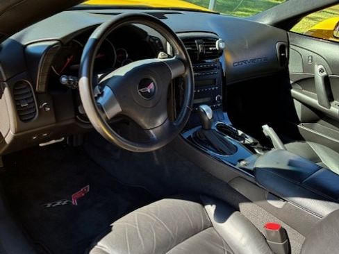 Used 2008 Chevrolet Corvette Coupe image 12