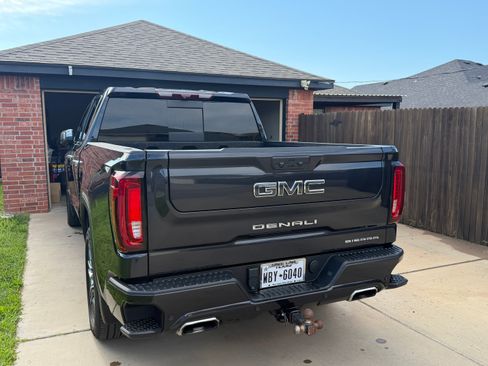 Used 2024 GMC Sierra 1500 Denali Ultimate AWD/4WD image 2