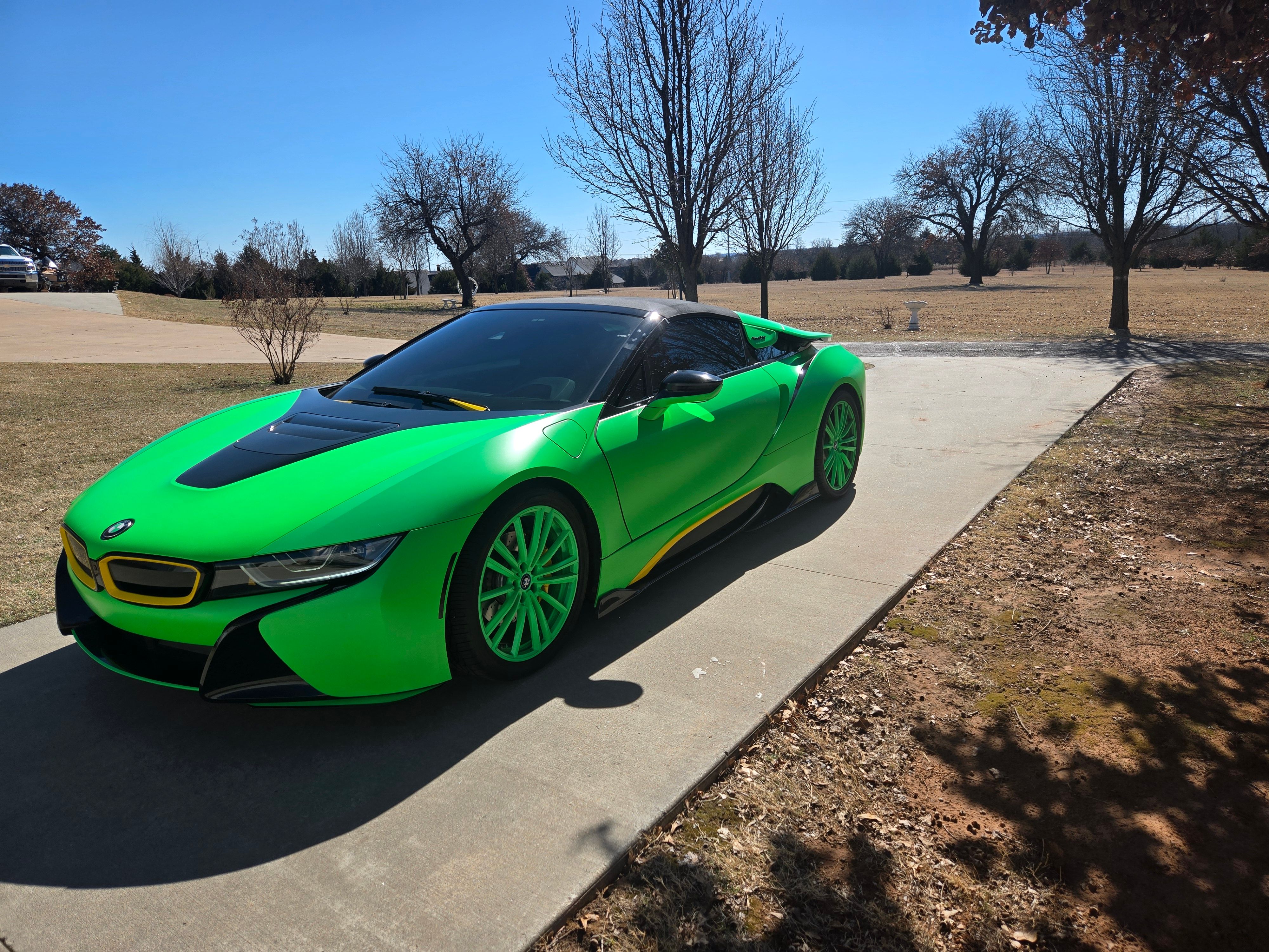 Used 2019 BMW i8 Roadster AWD/4WD image 10